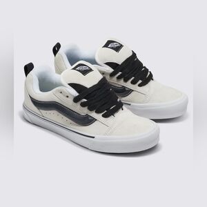 Vans Knu Skool Suede *NWT*